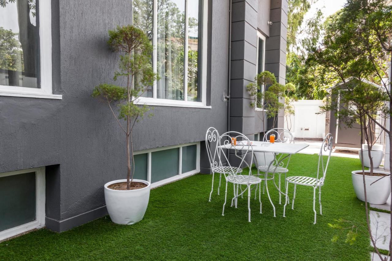 Oyo Townhouse 010 La Paradise 新德里 外观 照片
