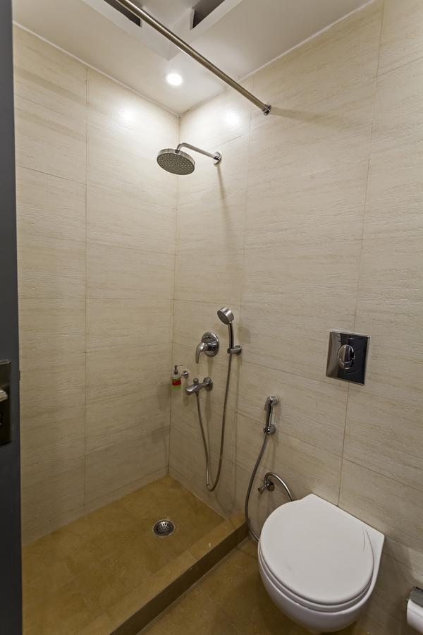 Oyo Townhouse 010 La Paradise 新德里 外观 照片