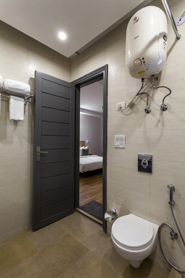 Oyo Townhouse 010 La Paradise 新德里 外观 照片